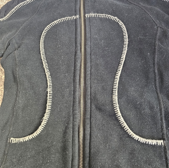 Lululemon Scuba Zip Hoodie - Picture 5 of 6